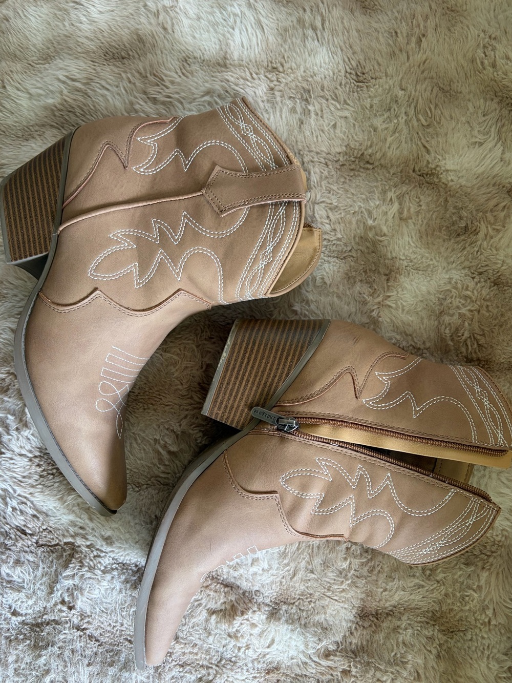 Indigo Beige Western-Style Ankle Booties with Embroidered Detail